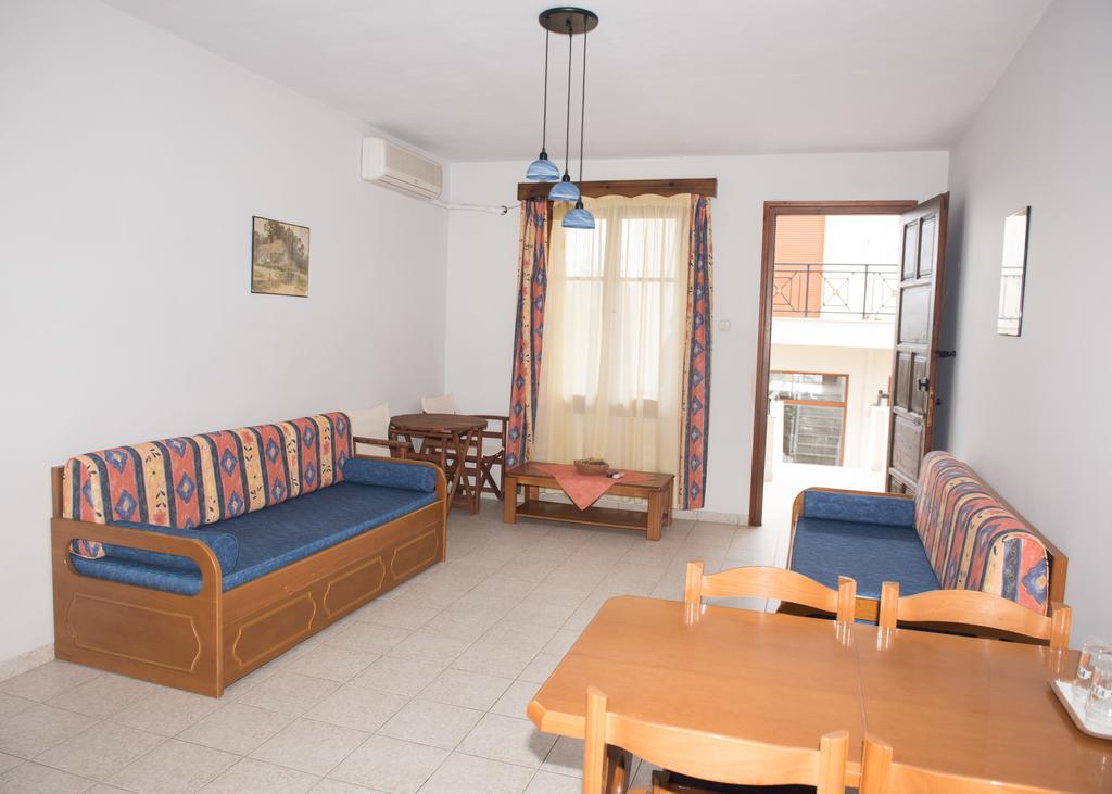 Aparthotel Morfoula Vatera Habitación foto
