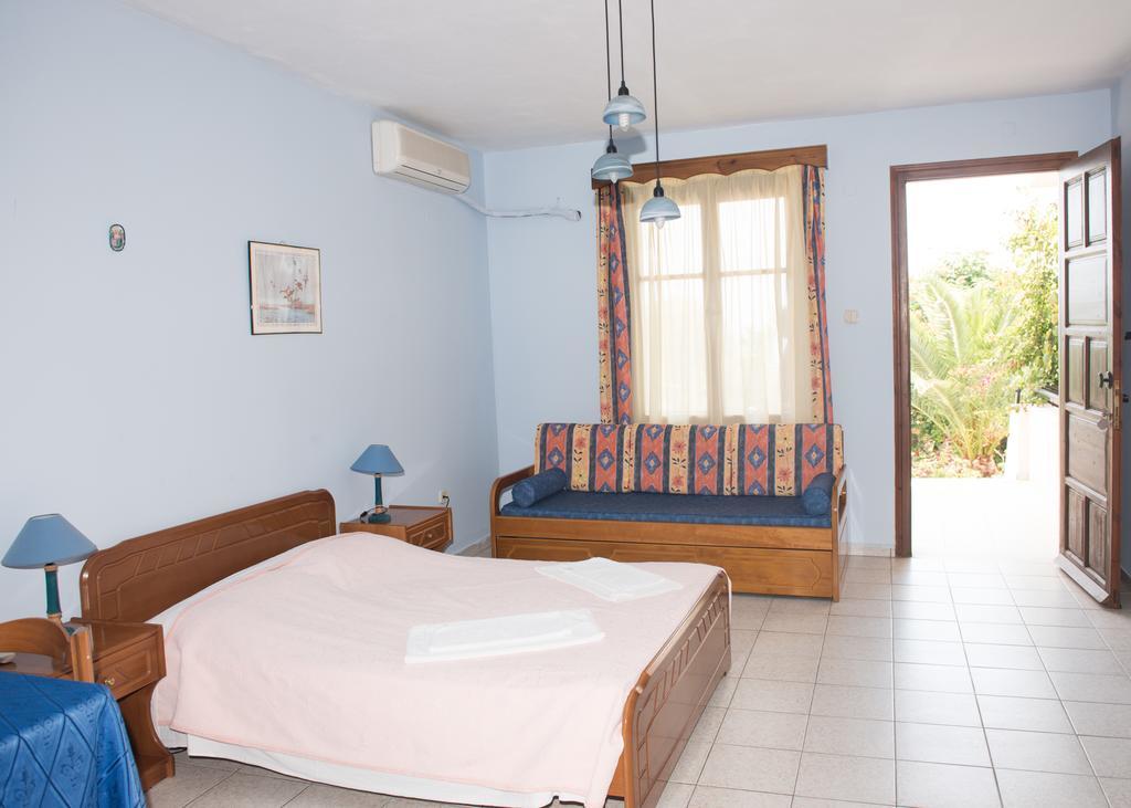 Aparthotel Morfoula Vatera Habitación foto