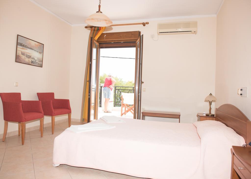 Aparthotel Morfoula Vatera Habitación foto